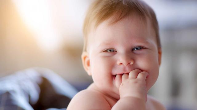 Bebeklerin Dil Becerilerini Konuşmaların Önce Geliştirebiliriz